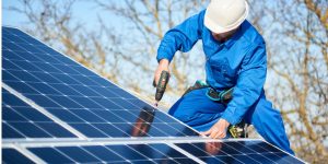 Installation Maintenance Panneaux Solaires Photovoltaïques à Carnoy